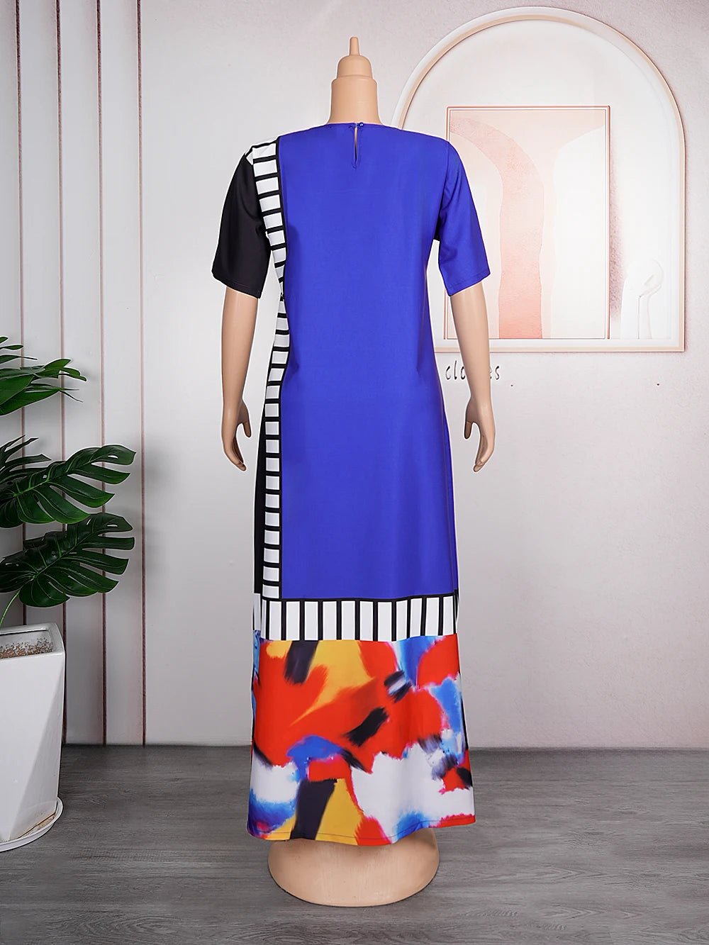 Refined African Dresses: Muslim Fashion Maxi Dress with Short Sleeves, Loose Fit, Dashiki Ankara Print - Free Delivery Worldwide only at Flexi Africa