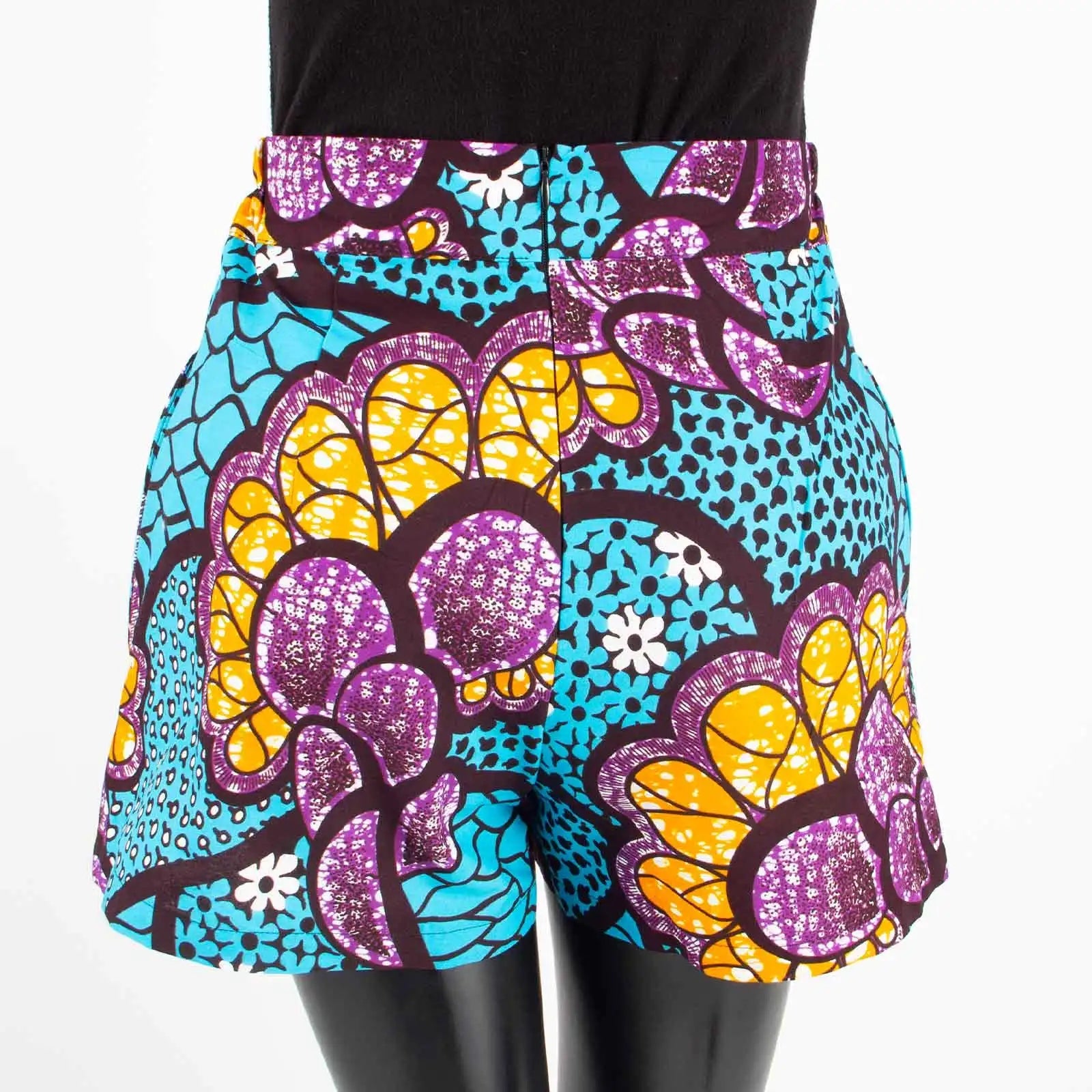 Summer Vibes: African Print Pattern Beach Shorts for Women, 100% Cotton - Flexi Africa - Free Delivery www.flexiafrica.com